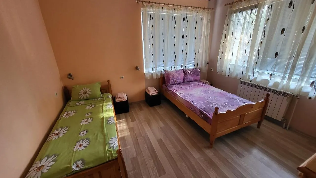 Guest House Aleksandra Appartement